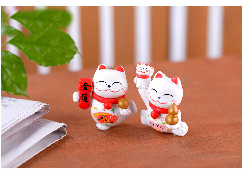 Chat porte bonheur japonais figurine