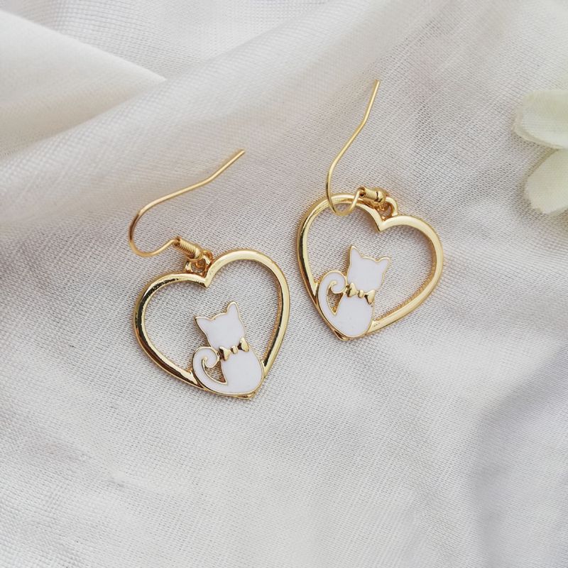 Boucles d'oreilles chat avec papillon en forme de coeur