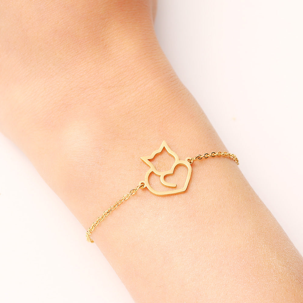 Bracelet chat en forme de coeur