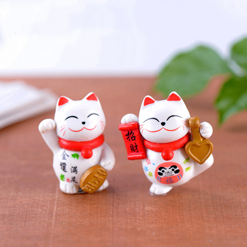 Figurine chat porte-bonheur