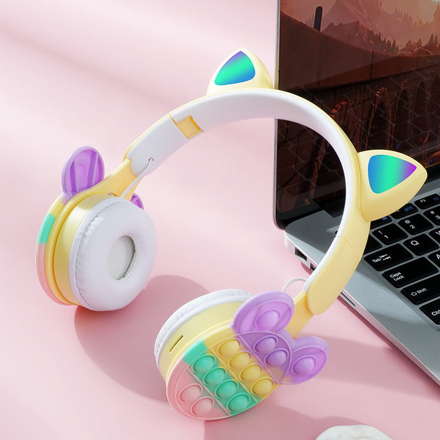 Casque oreilles de chat avec motif arc-en-ciel